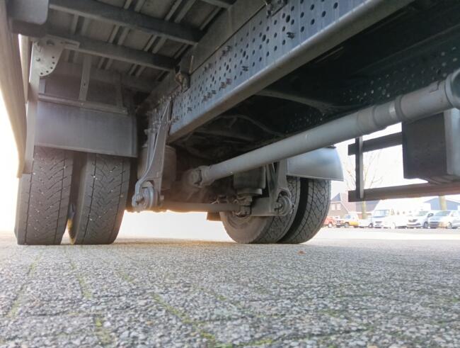 Mercedes-Benz Antos 1830 DHollandia Laadklep, Loadlift 1.500 kg, TT 4884